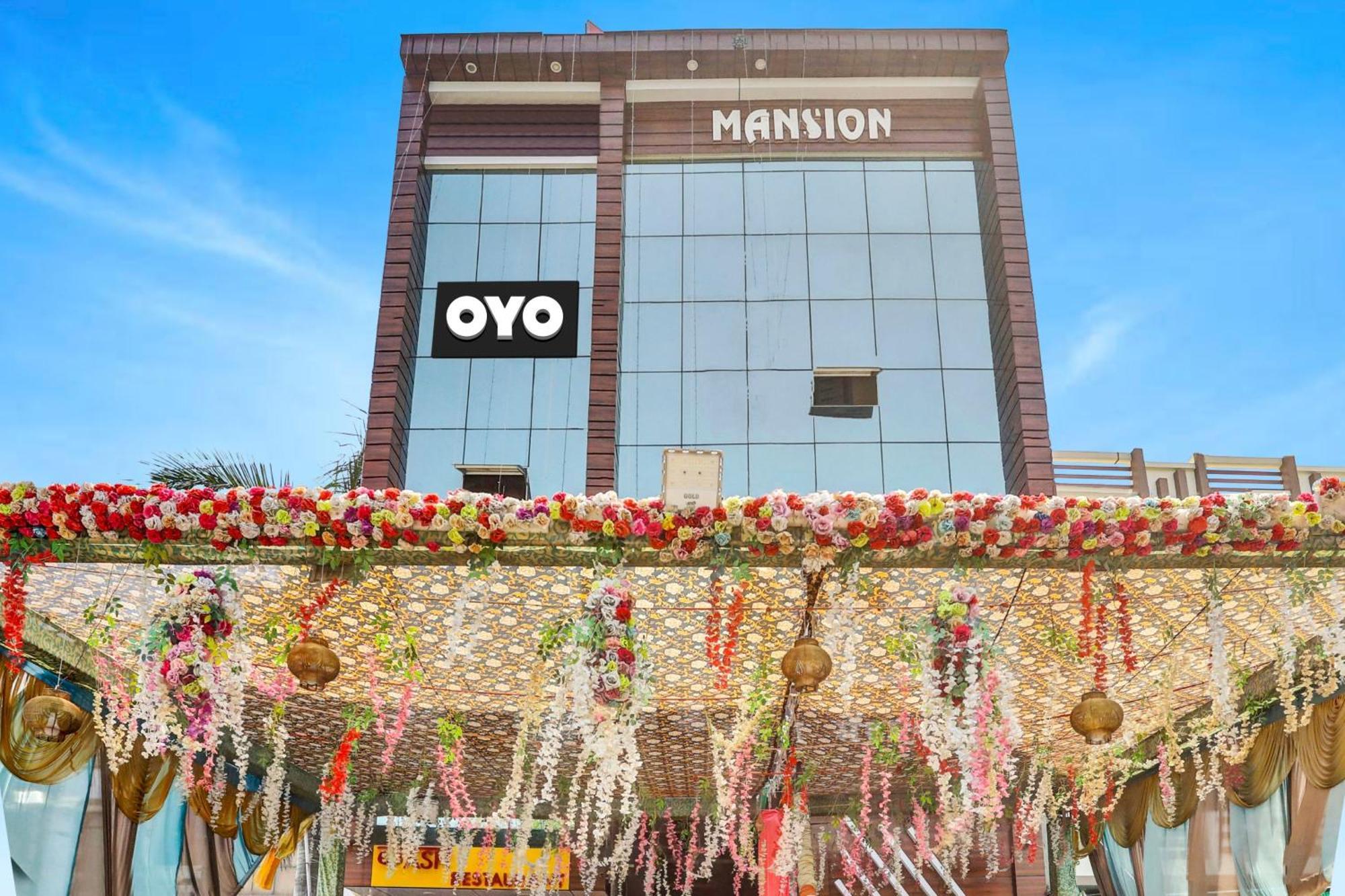 Chaya Hotel And Banquet Hall Kanpur Esterno foto